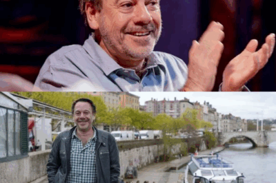 Michel Bussi habite dans la banlieue de Rouen, dans une maison aux volets rouges “où rien n’indique la fortune de l’écrivain à succès”