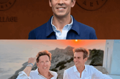 Sous le soleil éclatant des Cyclades, Jean-Baptiste Marteau et son compagnon Jean s’offrent des vacances idylliques, mêlant paysages à couper le souffle, instants tendres et escapades romantiques, immortalisés par des clichés envoûtants qui font rêver et suscitent l’admiration du public, envieux de ce bonheur assumé et flamboyant.