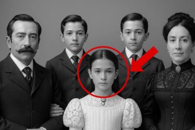Cette photo de 1895 paraît normale… jusqu’à ce qu’un zoom sur la fillette révèle l’impossible.